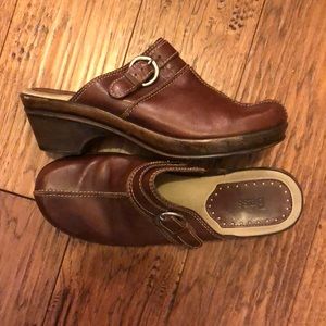 Bass Clogs, Women’s Size 8 1/2, Leona, Brown Leather